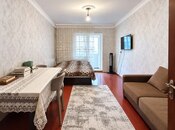 Satılır 1 otaqlı köhnə tikili 47 m², İnşaatçılar m., photo 2 from 6
