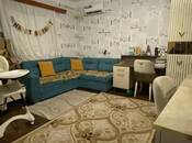 Satılır 4 otaqlı köhnə tikili 90 m², Hövsan q., photo 1 from 8