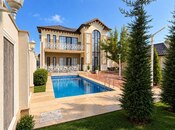 Satılır 7 otaqlı həyət evi/bağ evi 365 m², Şüvəlan q., photo 2 from 8