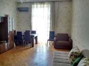 Продается 2-комн. вторичка 65 м², м. Элмляр Академиясы, photo 3 from 8