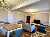 Продаётся 5-комн. вторичка 135 м², м. Элмляр Академиясы, photo 6 from 8