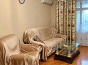 Satılır 3 otaqlı köhnə tikili 70 m², İnşaatçılar m., photo 5 from 8