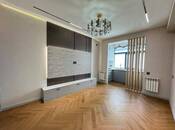 Продается 2-комн. новостройка 52 м², м. Нефтчиляр, photo 1 from 8