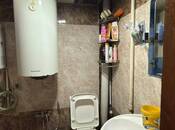 Satılır 2 otaqlı köhnə tikili 60 m², İnşaatçılar m., photo 5 from 8