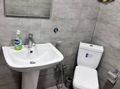Сдается 2-комн. вторичка 80 м², м. Низами, photo 7 from 8