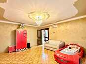 Satılır 4 otaqlı köhnə tikili 125 m², Elmlər Akademiyası m., photo 3 from 8