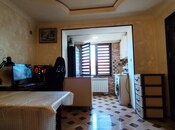 Продается 2-комн. вторичка 35 м², м. Ичеришехер, photo 2 from 8
