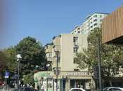 Продается 3-комн. вторичка 75 м², м. Иншаатчылар, photo 1 from 8