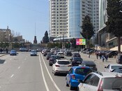 Продается 1-комн. вторичка 40 м², м. Элмляр Академиясы, photo 1 from 8