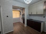 Продается 2-комн. вторичка 65 м², м. Ази Асланов, photo 4 from 8