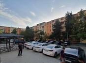 Продаётся 3-комн. вторичка 70 м², м. Кара Караев, photo 1 from 8