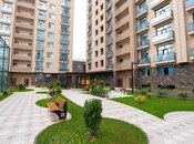Satılır 4 otaqlı yeni tikili 195 m², 28 May m., photo 1 from 8