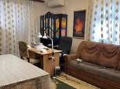 Satılır 2 otaqlı köhnə tikili 55 m², Neftçilər m., photo 2 from 7
