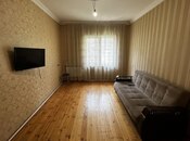 Satılır 2 otaqlı köhnə tikili 68 m², İnşaatçılar m., photo 1 from 8