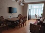 Сдаётся 2-комн. вторичка 65 м², м. Иншаатчылар, photo 1 from 8