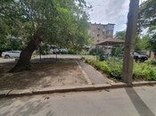 Satılır 3 otaqlı köhnə tikili 70 m², Qara Qarayev m., photo 2 from 8