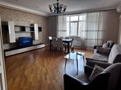 Сдаётся 3-комн. новостройка 160 м², м. 28 мая, photo 1 from 8