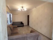 Продаётся 2-комн. вторичка 70 м², м. Нефтчиляр, photo 2 from 8