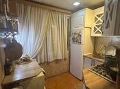 Продается 2-комн. вторичка 50 м², м. Нефтчиляр, photo 3 from 5