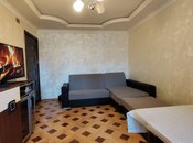 Продаётся 1-комн. вторичка 33 м², м. Ичеришехер, photo 2 from 8