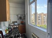 Satılır 2 otaqlı köhnə tikili 45 m², İnşaatçılar m., photo 4 from 8