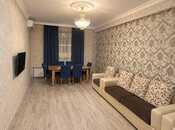 Сдается 2-комн. новостройка 71 м², м. Нефтчиляр, photo 3 from 8