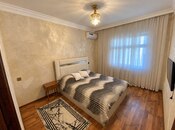 Продается 2-комн. вторичка 66 м², м. Ази Асланов, photo 3 from 8