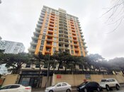 Продаётся 3-комн. новостройка 80 м², м. Кара Караев, photo 1 from 8