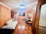 Satılır 3 otaqlı köhnə tikili 85 m², İnşaatçılar m., photo 5 from 8