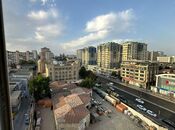 Сдаётся 3-комн. новостройка 130 м², м. Иншаатчылар, photo 1 from 8