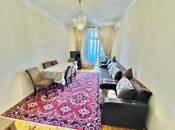 Satılır 3 otaqlı köhnə tikili 80 m², Qara Qarayev m., photo 2 from 8