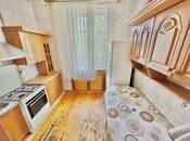 Satılır 3 otaqlı köhnə tikili 80 m², Qara Qarayev m., photo 6 from 8