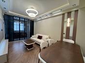 Продается 3-комн. новостройка 82 м², м. Ази Асланов, photo 1 from 8