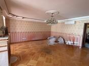 Satılır 4 otaqlı köhnə tikili 110 m², Elmlər Akademiyası m., photo 2 from 8