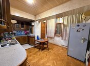 Satılır 4 otaqlı köhnə tikili 110 m², Gənclik m., photo 3 from 8