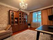Satılır 2 otaqlı köhnə tikili 70 m², Badamdar q., photo 2 from 8