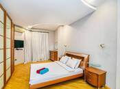 İcarəyə verilir 3 otaqlı yeni tikili 180 m², 28 May m., photo 3 from 8
