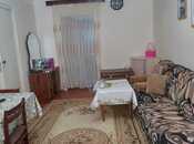 Продаётся 3-комн. вторичка 70 м², photo 1 from 6