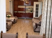 Satılır 2 otaqlı köhnə tikili 54 m², Elmlər Akademiyası m., photo 1 from 8