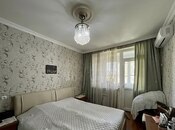 Satılır 3 otaqlı köhnə tikili 85 m², 8 Noyabr m., photo 3 from 8