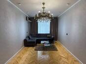 Satılır 3 otaqlı köhnə tikili 80 m², İnşaatçılar m., photo 2 from 8