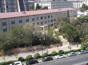 Satılır 3 otaqlı köhnə tikili 100 m², Elmlər Akademiyası m., photo 2 from 8