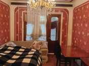Satılır 5 otaqlı köhnə tikili 120 m², Xalqlar Dostluğu m., photo 1 from 8