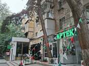 Продается 2-комн. вторичка 60 м², м. Элмляр Академиясы, photo 1 from 8
