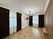 Продается 2-комн. вторичка 65 м², м. Халглар Достлугу, photo 1 from 8