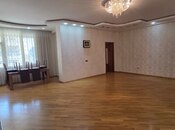 Satılır 4 otaqlı yeni tikili 200 m², 28 May m., photo 2 from 8