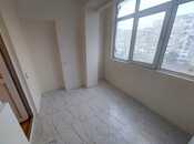 Продаётся 3-комн. вторичка 60 м², м. Ази Асланов, photo 6 from 8