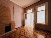 Satılır 4 otaqlı köhnə tikili 96 m², Sahil m., photo 8 from 8
