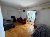 Продаётся 2-комн. вторичка 40 м², пос. Ази Асланова, photo 1 from 7