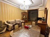 Satılır 2 otaqlı köhnə tikili 60 m², Nəriman Nərimanov m., photo 1 from 8